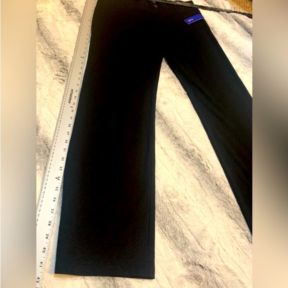 3 pair womens pants. 1 NWT.